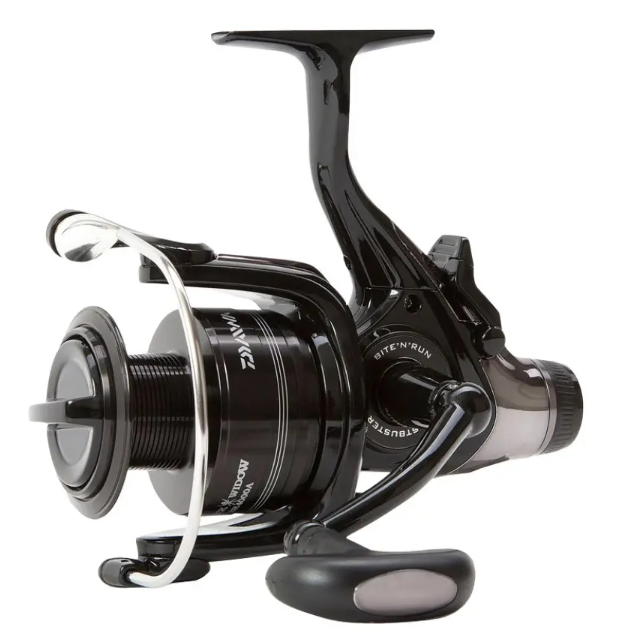 Daiwa BLACK WIDOW BR BWBE4500A.png